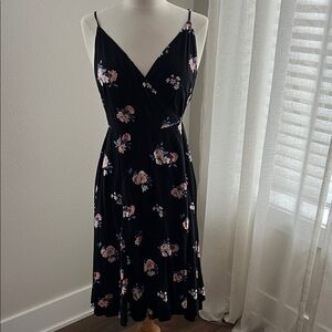 Abercrombie & Fitch Black Floral Midi Dress
